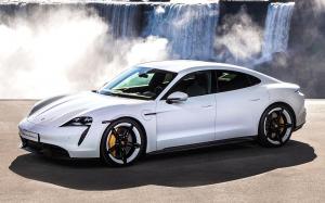 Porsche Taycan Turbo S 2019 года